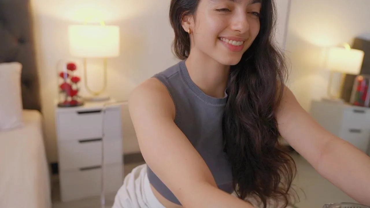 Offline naughtysamx on Cam4