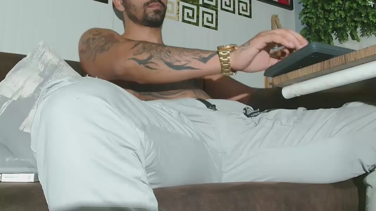 Offline NigelBoydX on Cam4