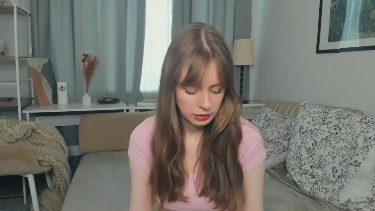 Offline OletaHeaney on Cam4