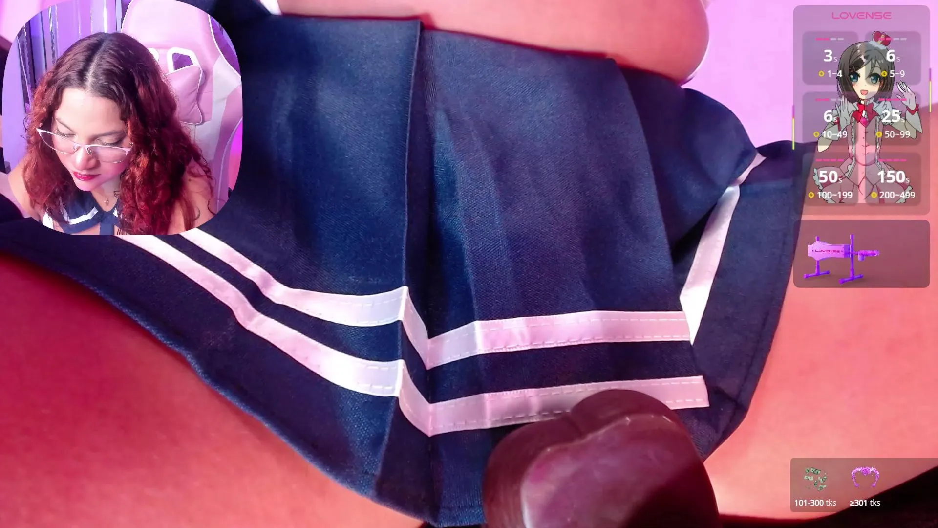 Offline PetiteSofia on Cam4