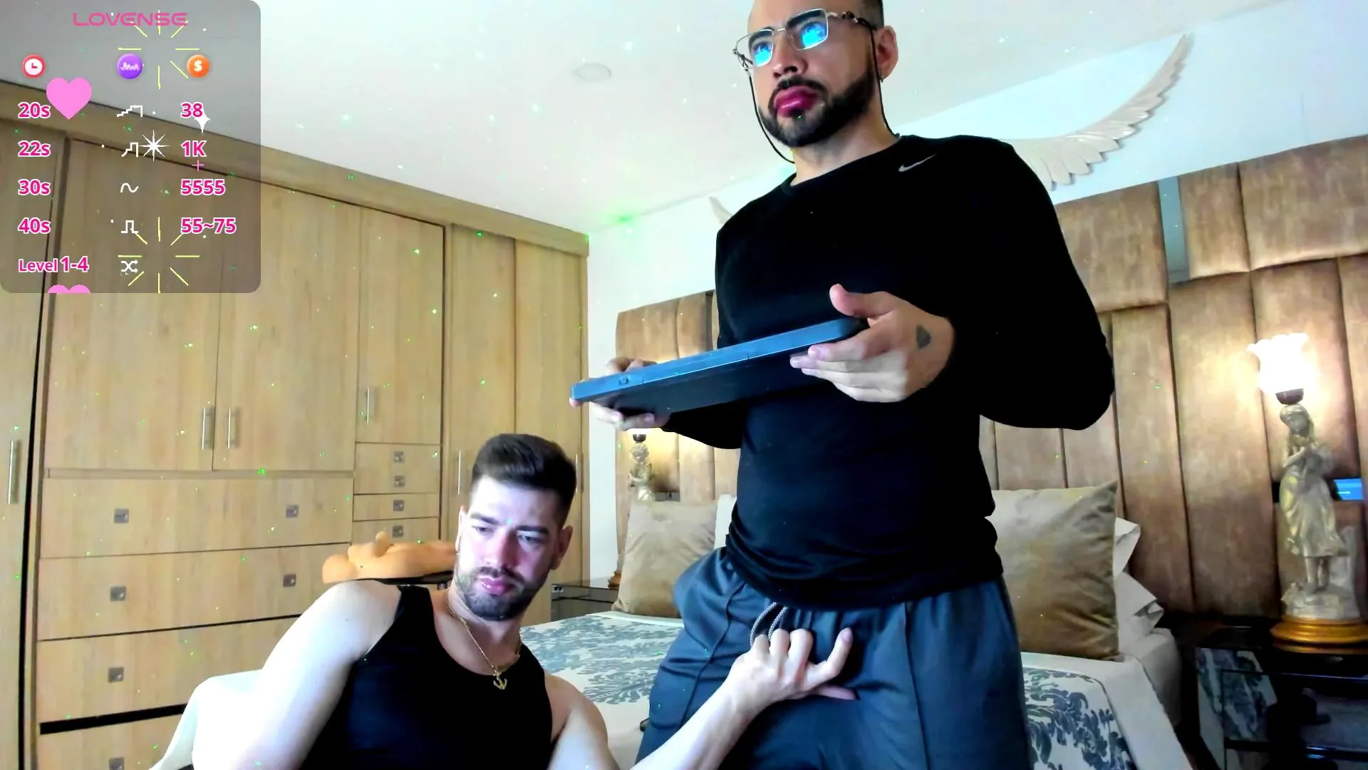 Offline petterandwilly on Cam4