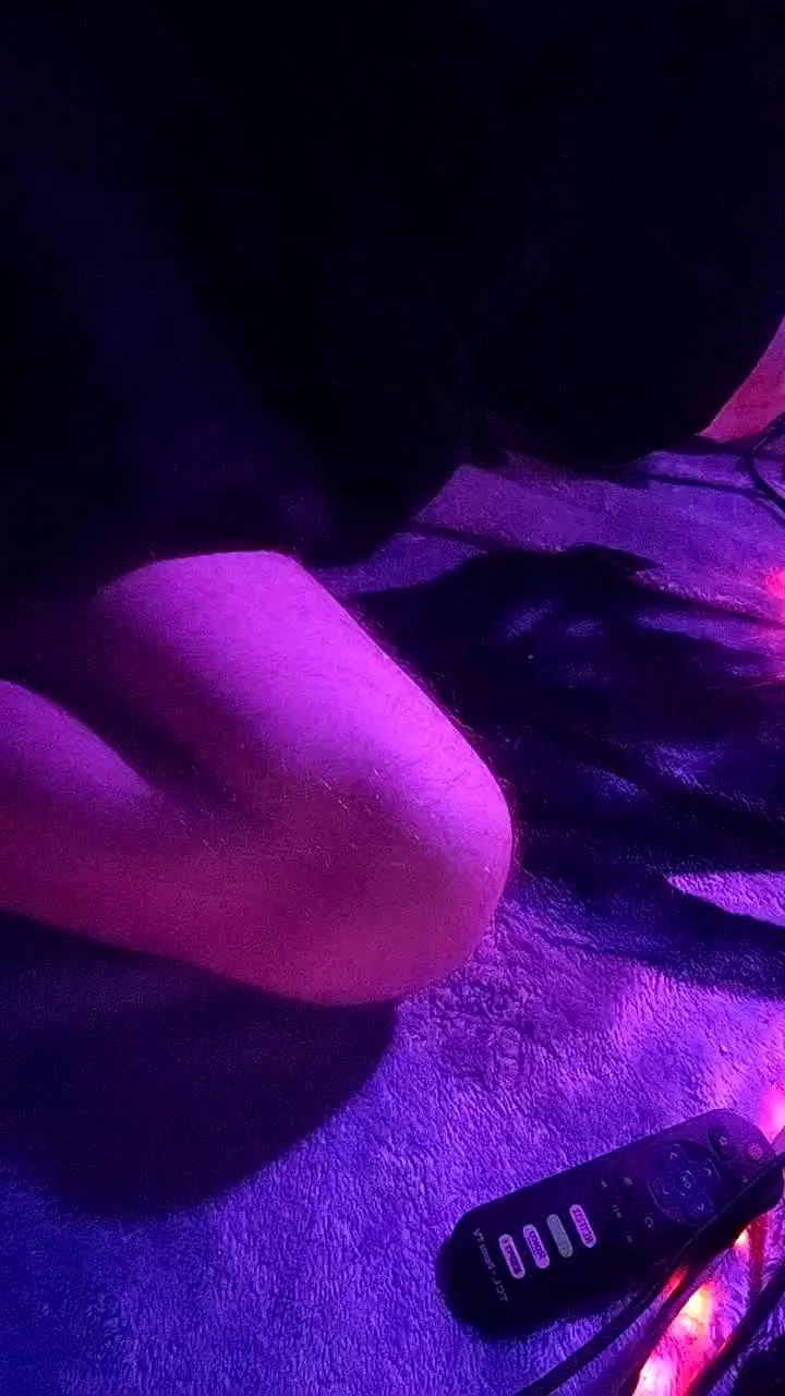 Freechat physicssexpert on Cam4