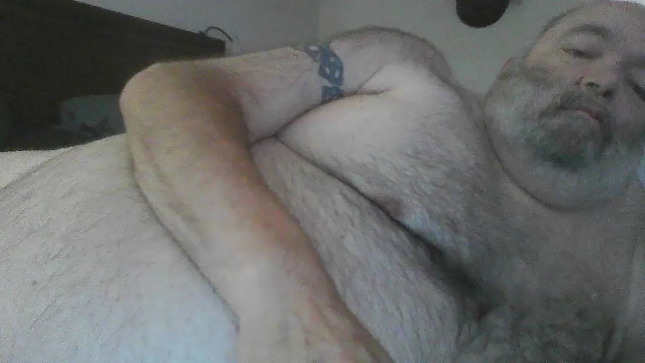 popperbear_fun —  #bulkmalemodel #chub #bear #poppers