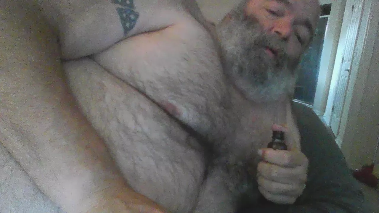 popperbear_fun on Cam4 