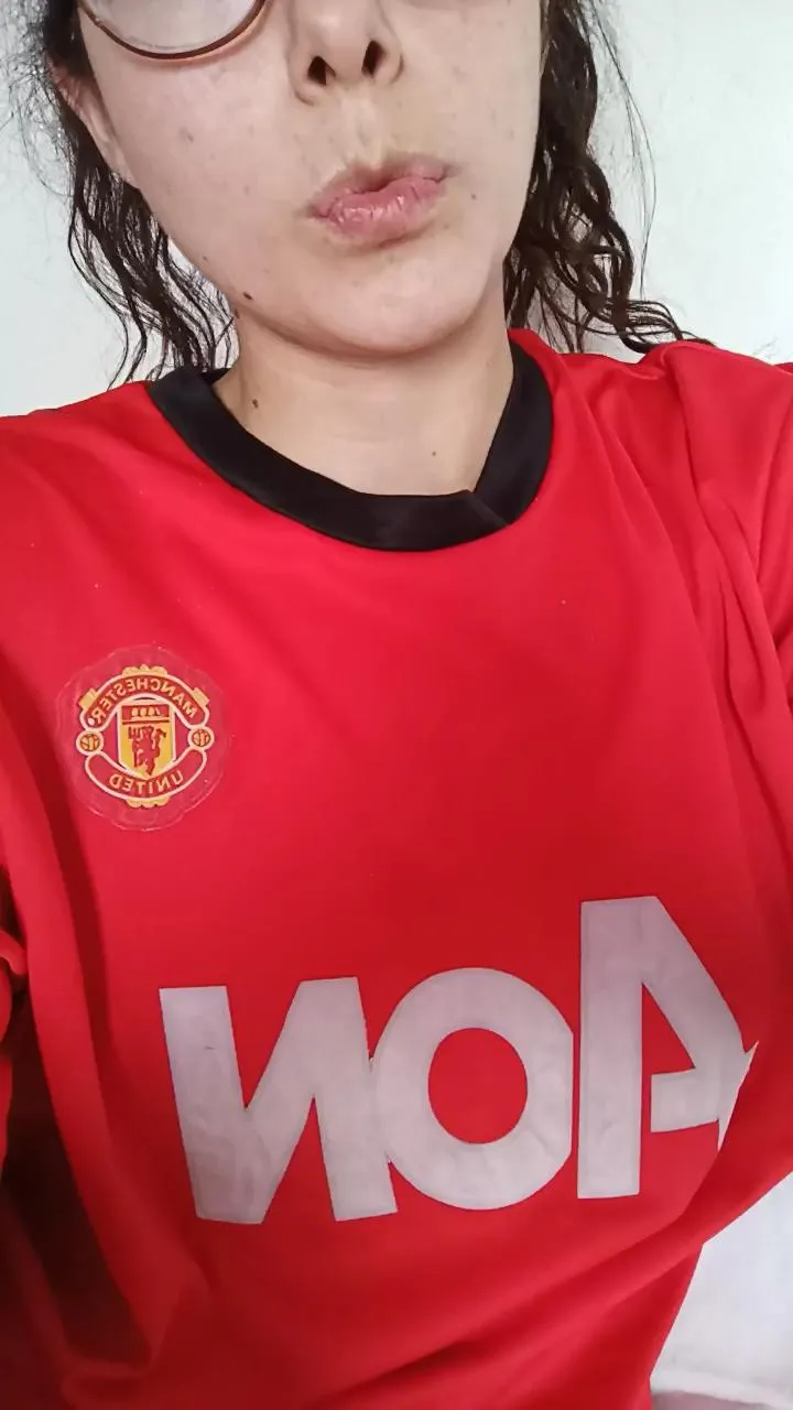 Offline Queen_hot888 on Cam4