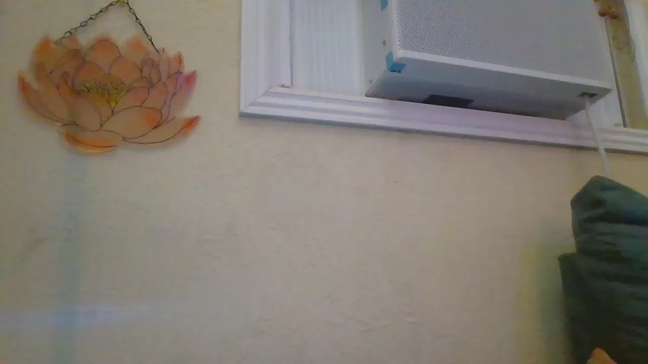 QueenCrimson on Cam4 