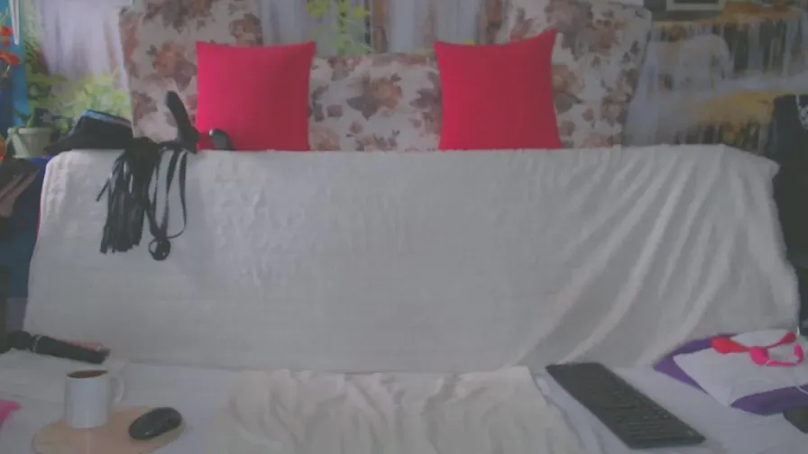 Freechat QueenPammy on Cam4