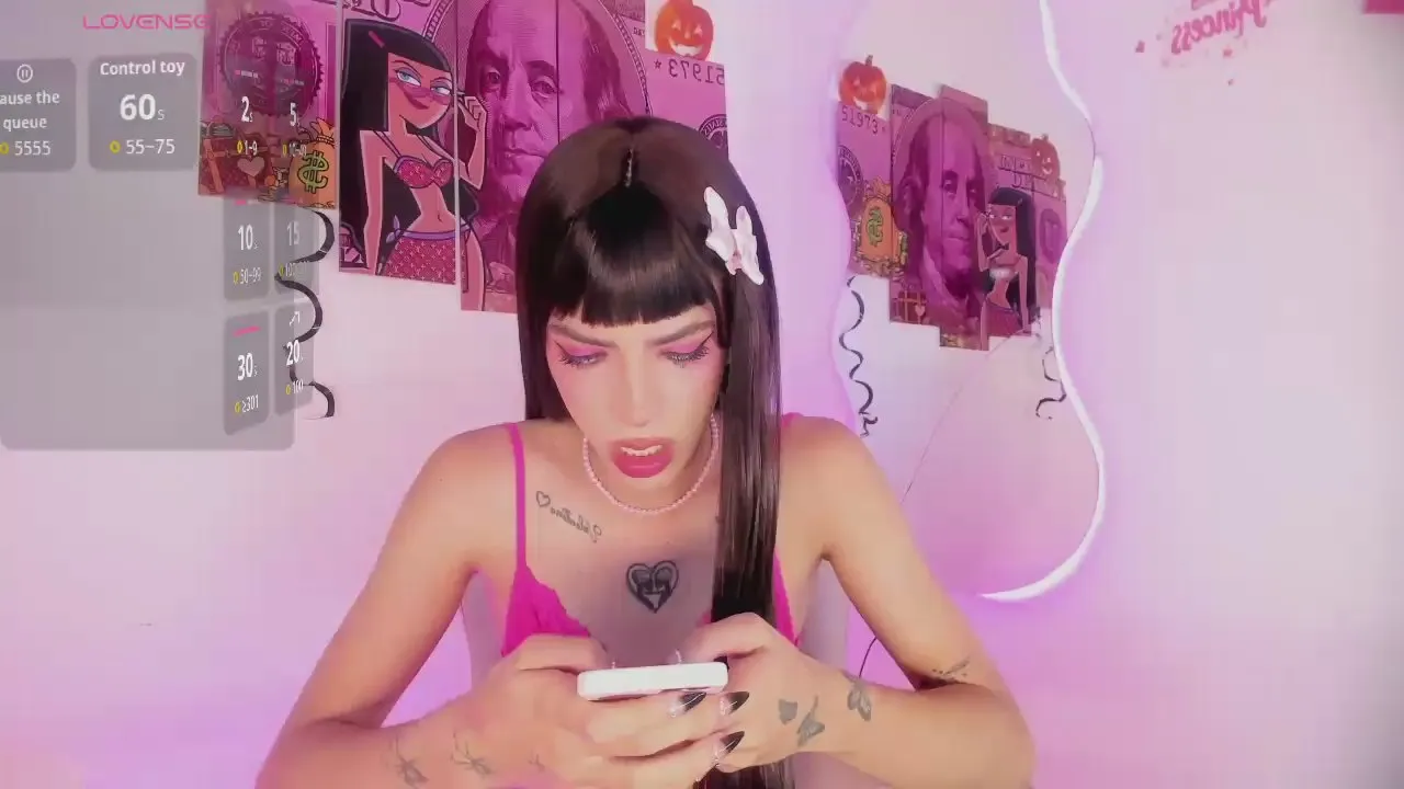 Offline rachell_colliin on Cam4