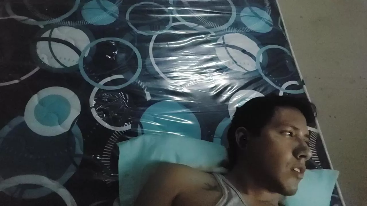 Offline RELOJO on Cam4