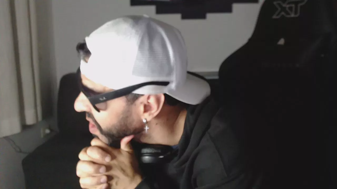 Rickferrari2023 on Cam4