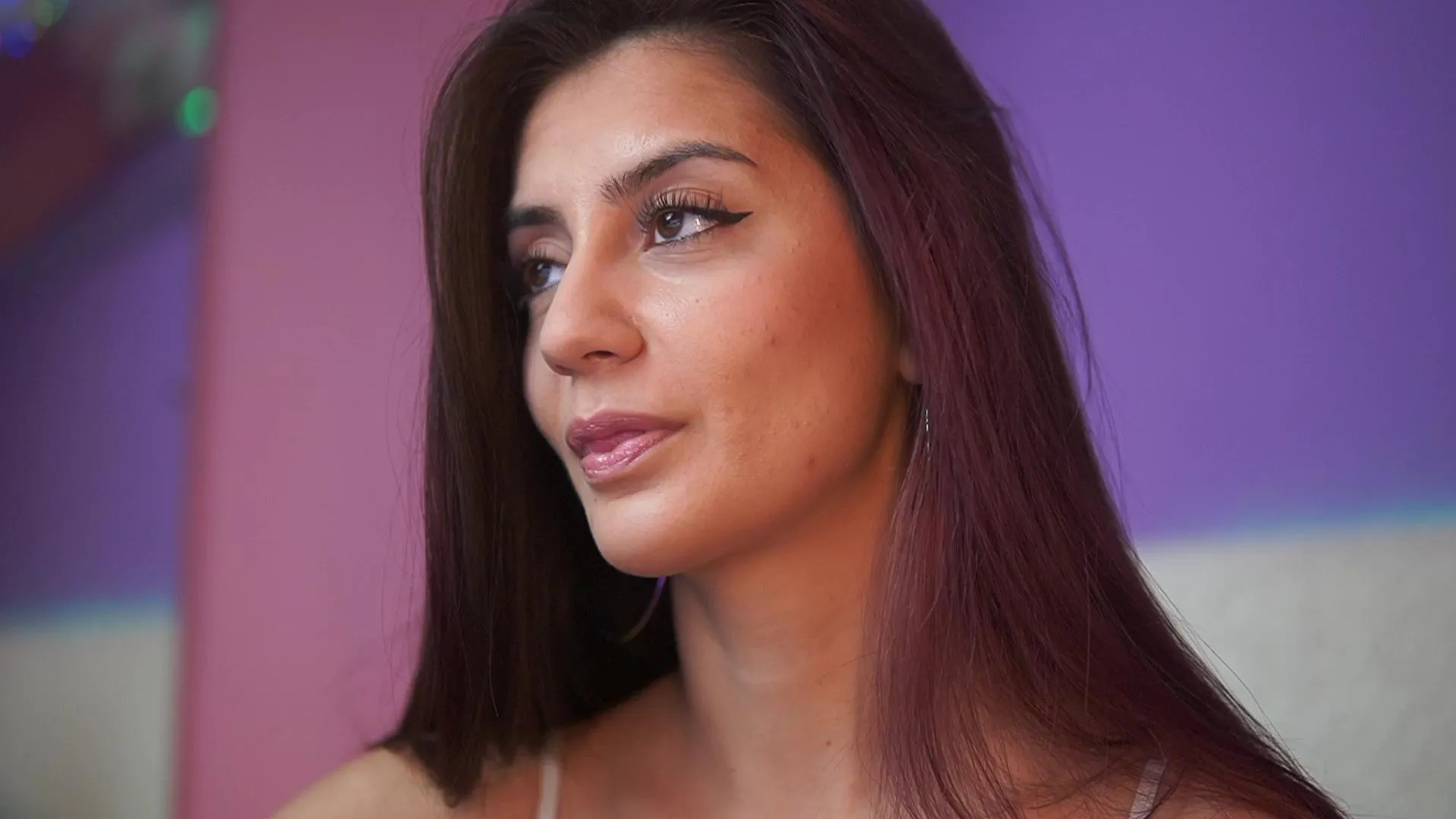 Offline SabrinaHope on Cam4