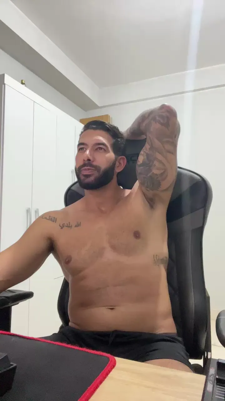 Saradoalto23 on Cam4 