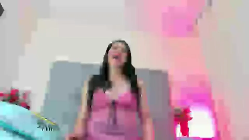 Offline scarlet_hit on Cam4