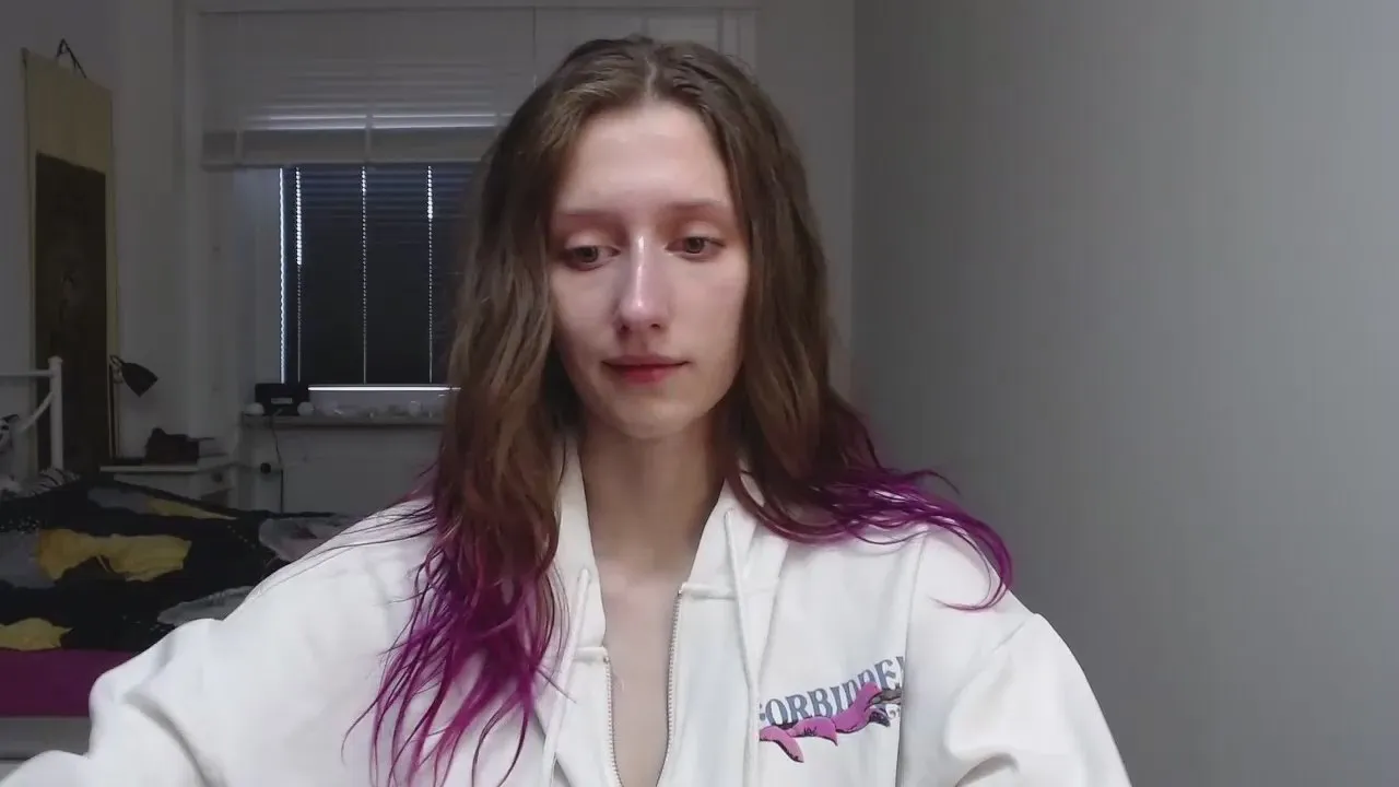 sensual_Luna on Cam4 