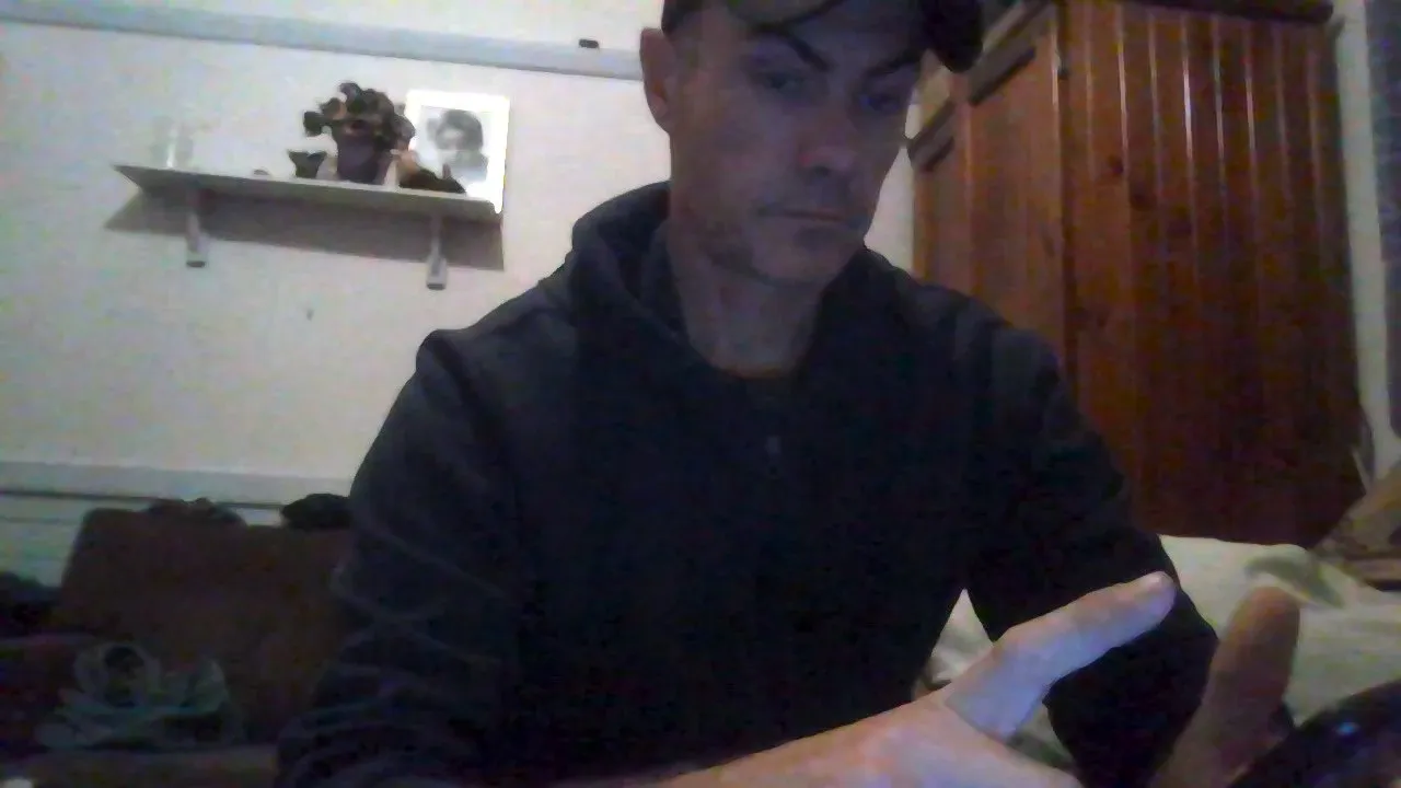 SexiausCpl69 on Cam4