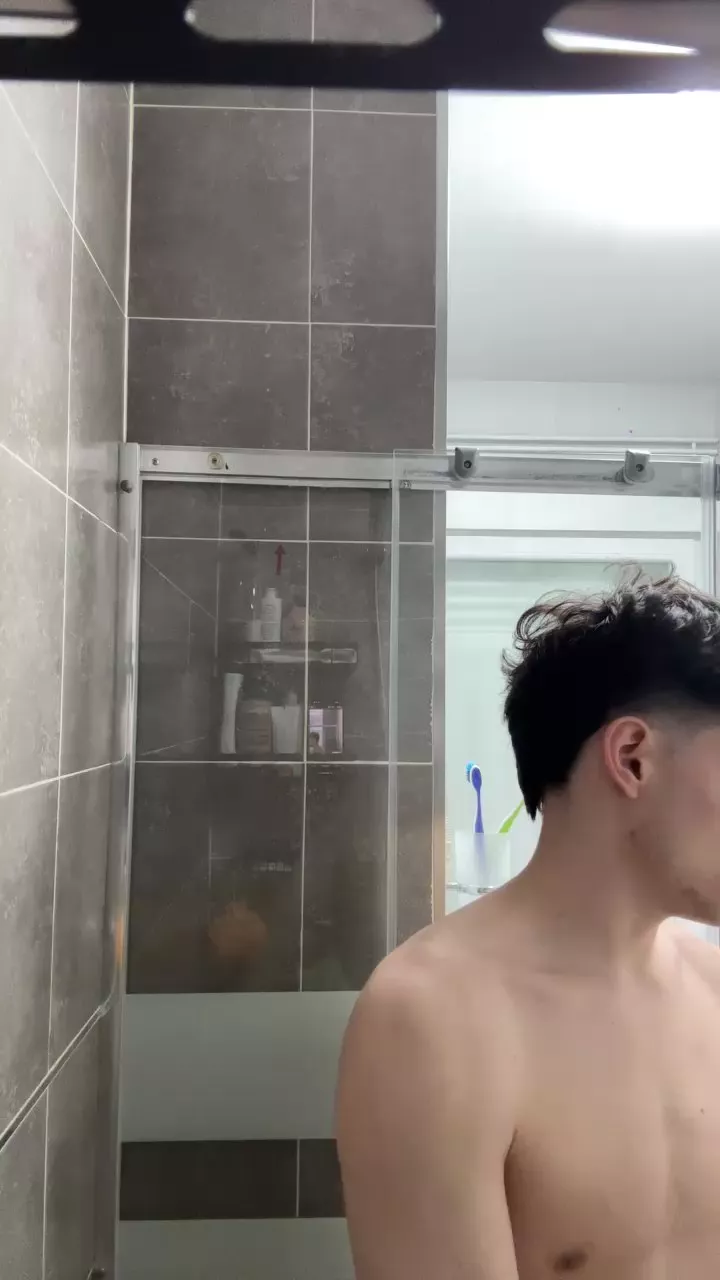 Offline Shyboy911 on Cam4