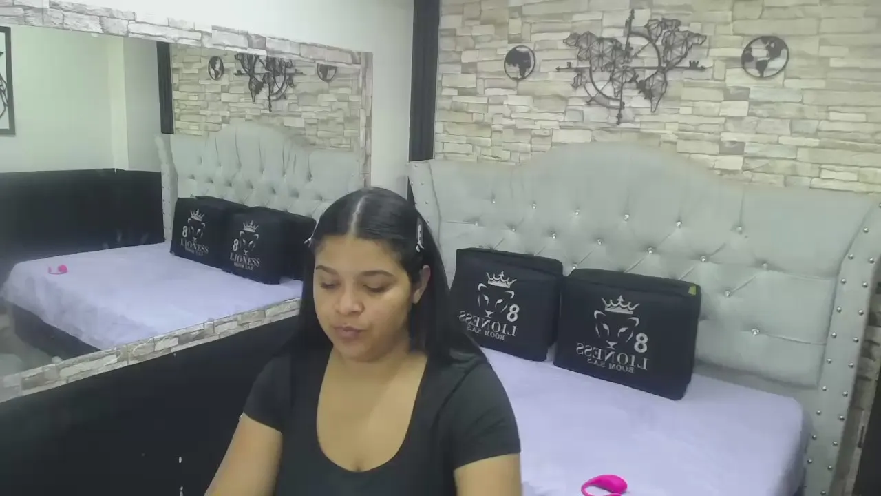 Offline sia_cavad18 on Cam4