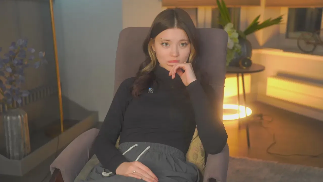 SilvanaHansel on Cam4