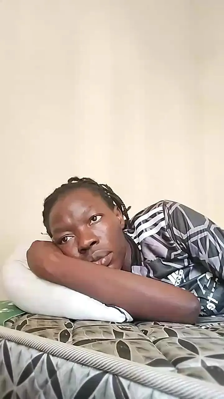 skinnylovefun — Freechat on Cam4