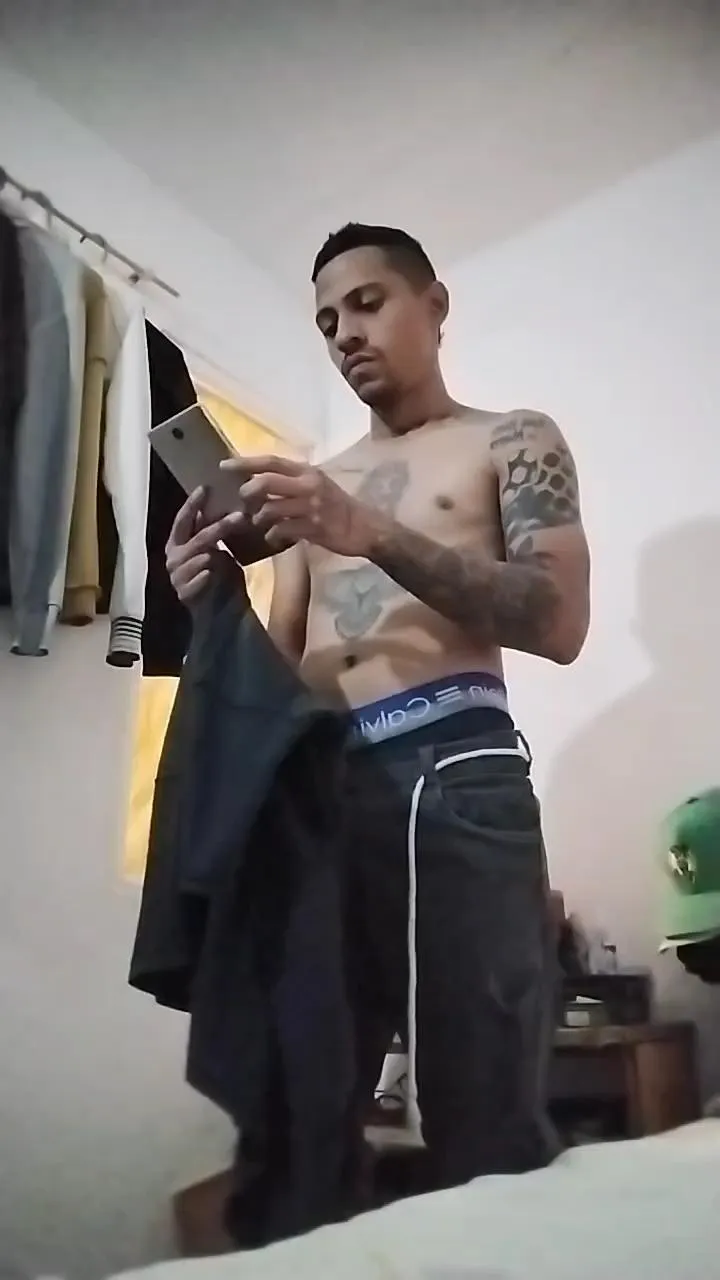 Offline SoloTintaX66T on Cam4