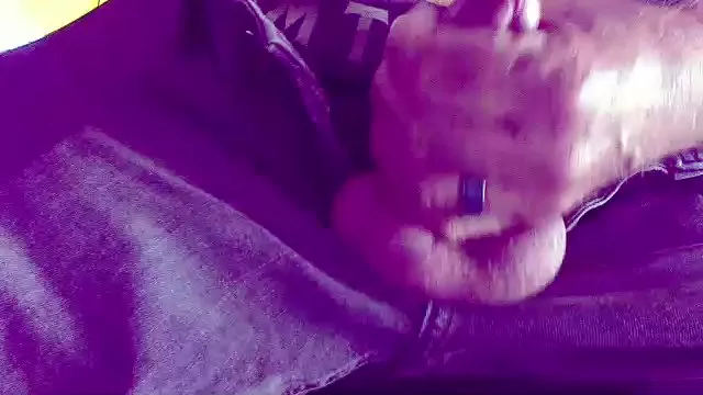 Offline spacehunter44 on Cam4