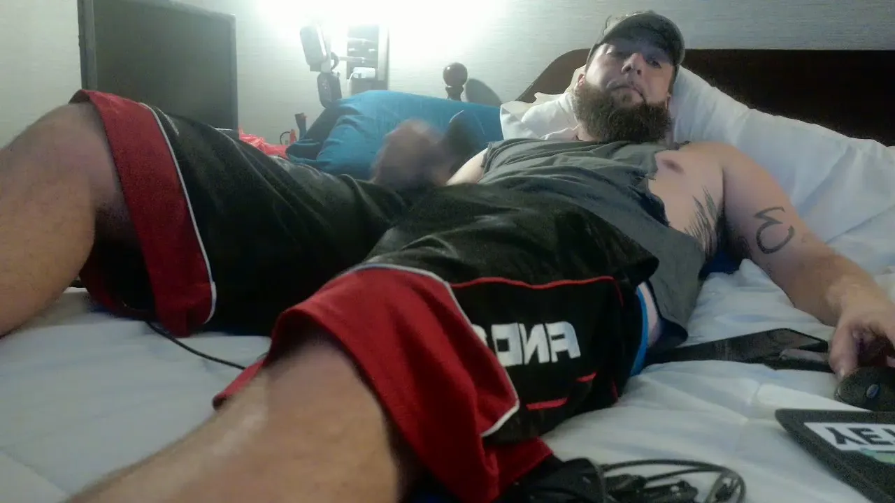 StayHorNY33 —  #pornstar #milk #C2C #taboo #amateur #ass #bigass