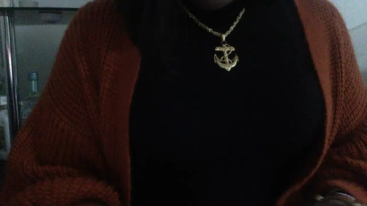 Offline StrengeScarlet on Cam4