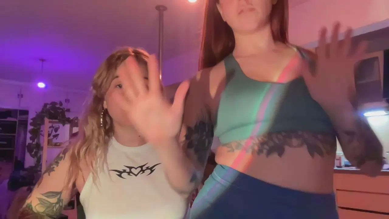 Sweet_amber999 on Cam4