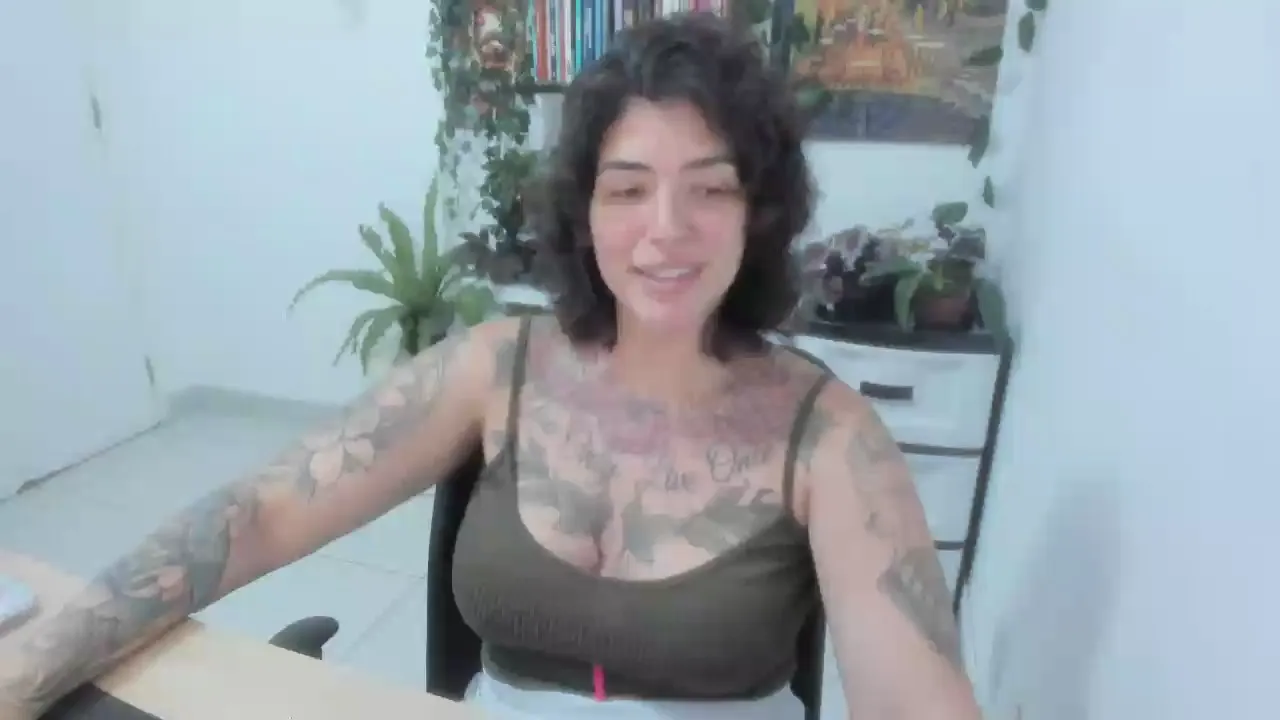 Freechat talimajesty on Cam4