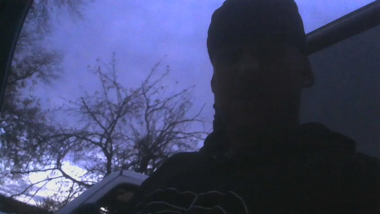 TattedRhino69 on Cam4 