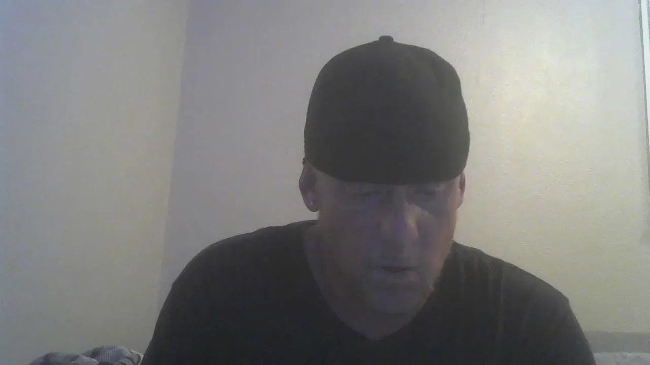 TattedRhino69 on Cam4 