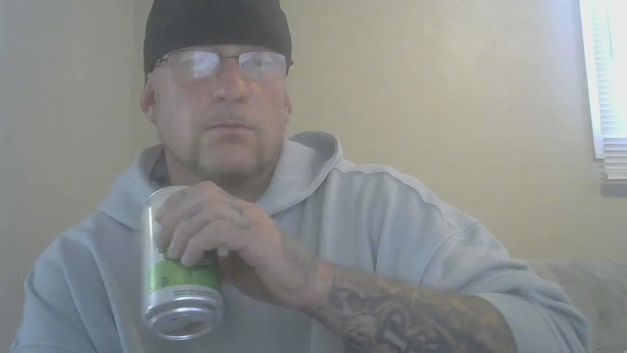 TattedRhino69 on Cam4 