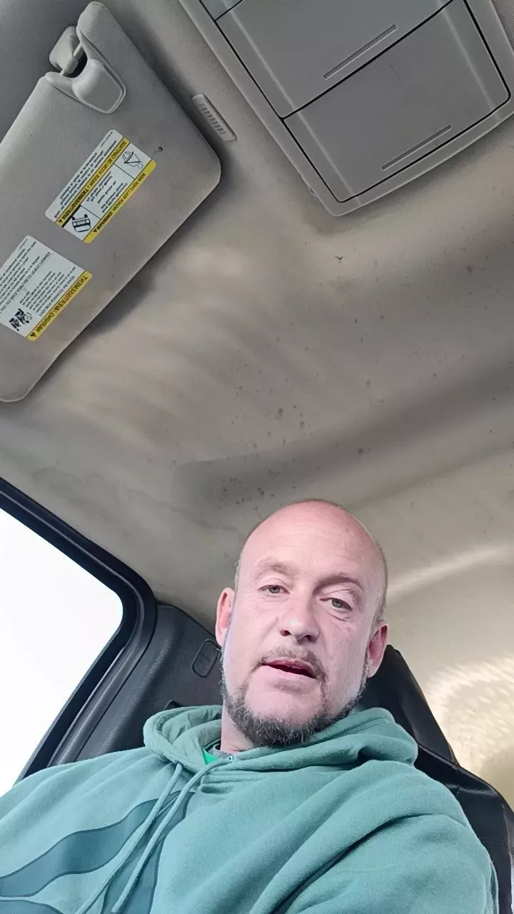 TattedRhino69 on Cam4 