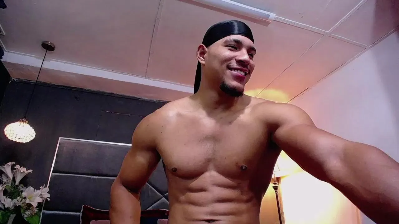 teddyfit_19cm on Cam4 