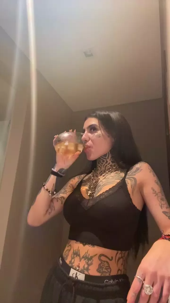 Offline thebabyvio on Cam4