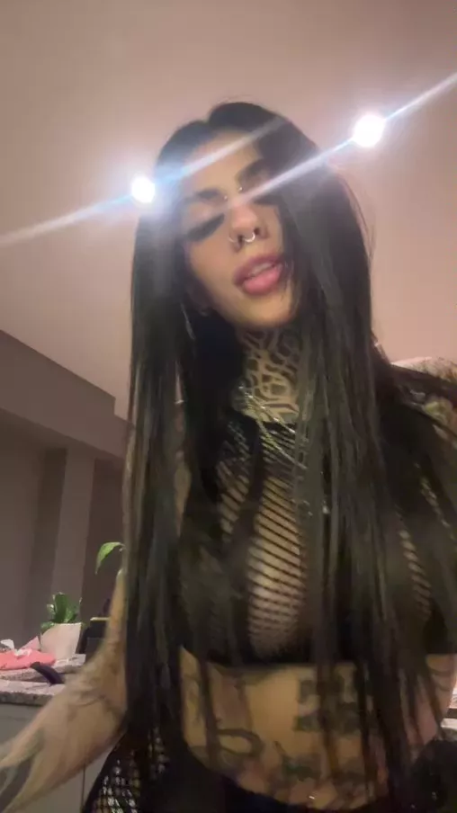 Offline thebabyvio on Cam4