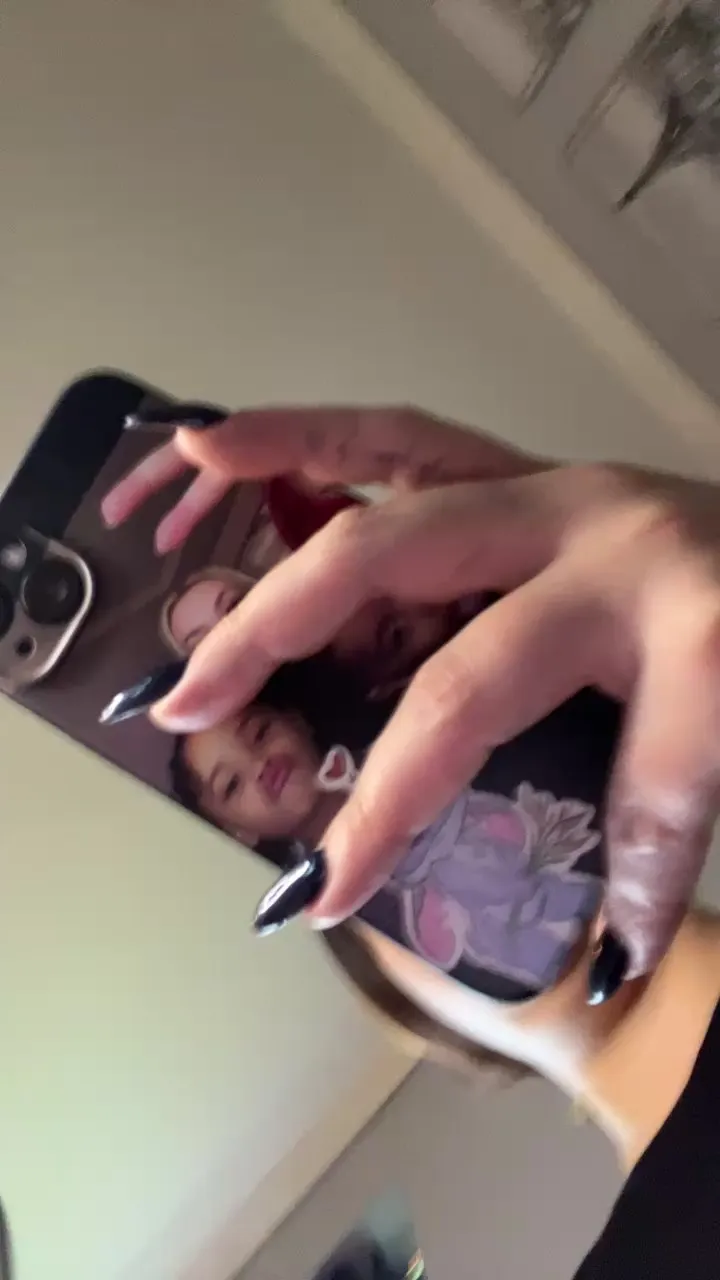 Offline Thickmama24 on Cam4