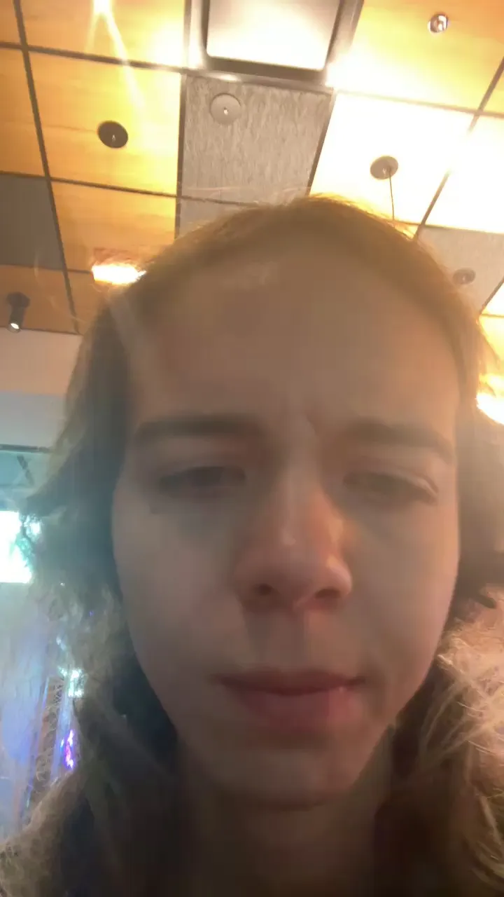 Offline trippybb222 on Cam4