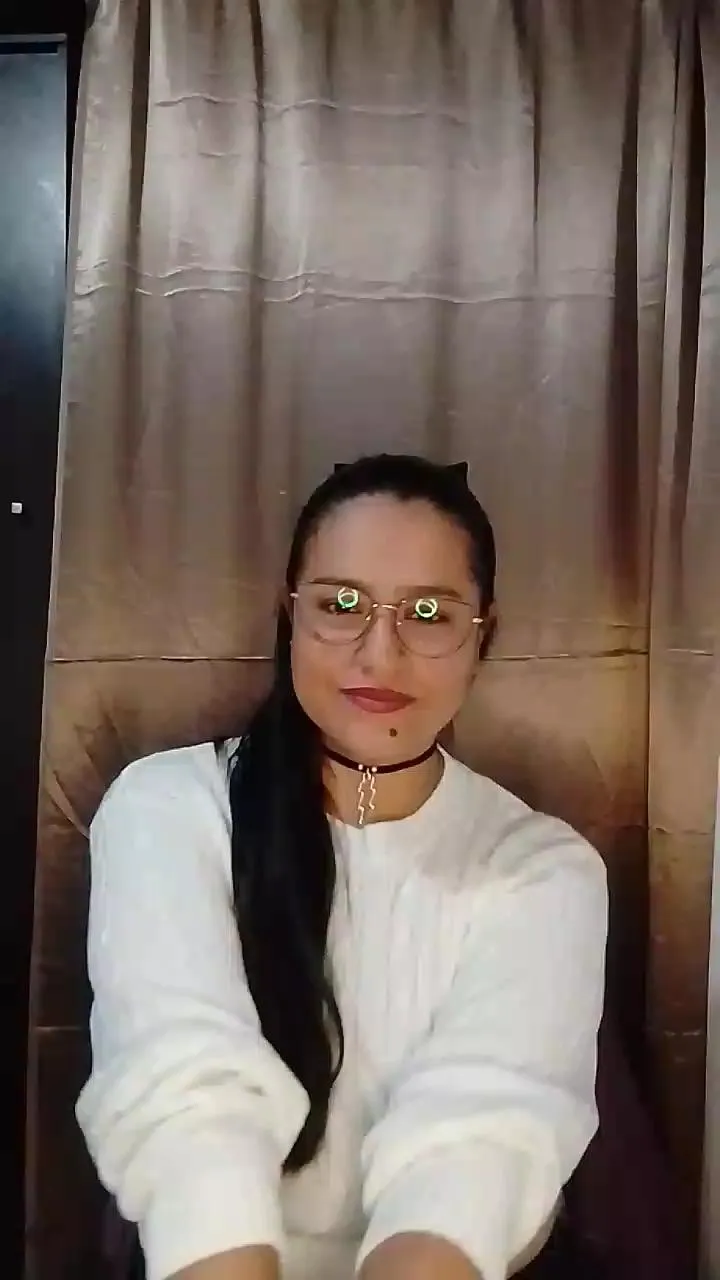 Tubellanena — Freechat on Cam4