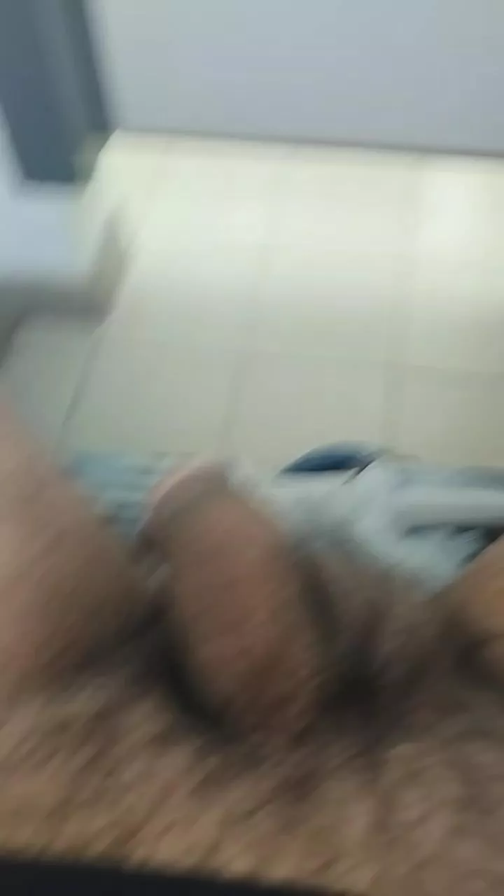 Offline Valenlio_Por on Cam4