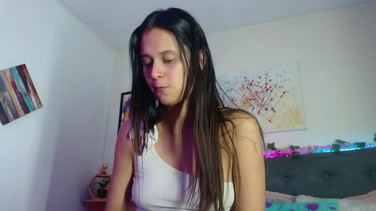 valentiny_villa on Cam4