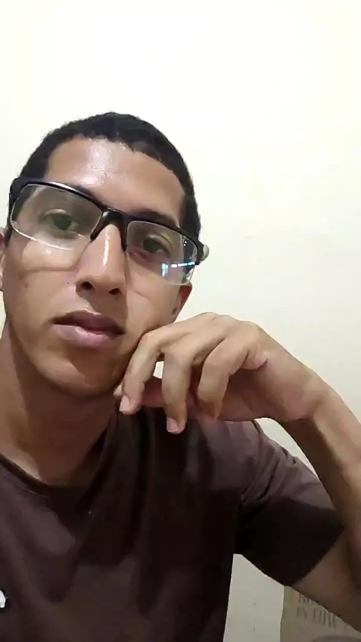 Offline VictorVondoom on Cam4