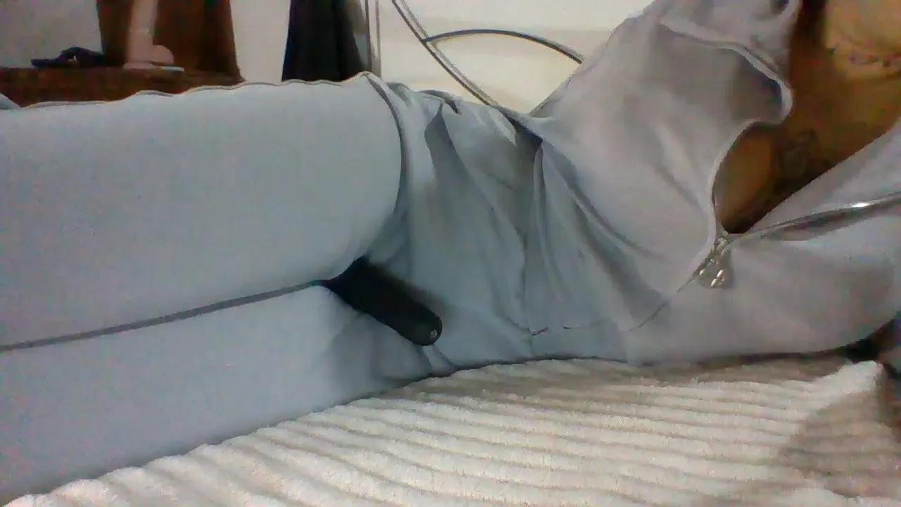 Violetta2022 on Cam4