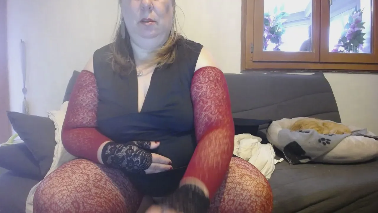 Offline virginia62_59 on Cam4