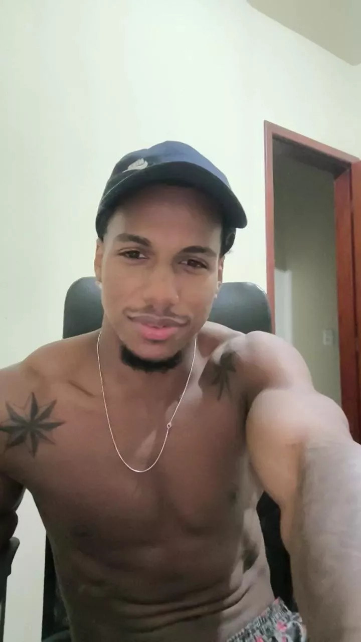 Offline Vtnao22 on Cam4