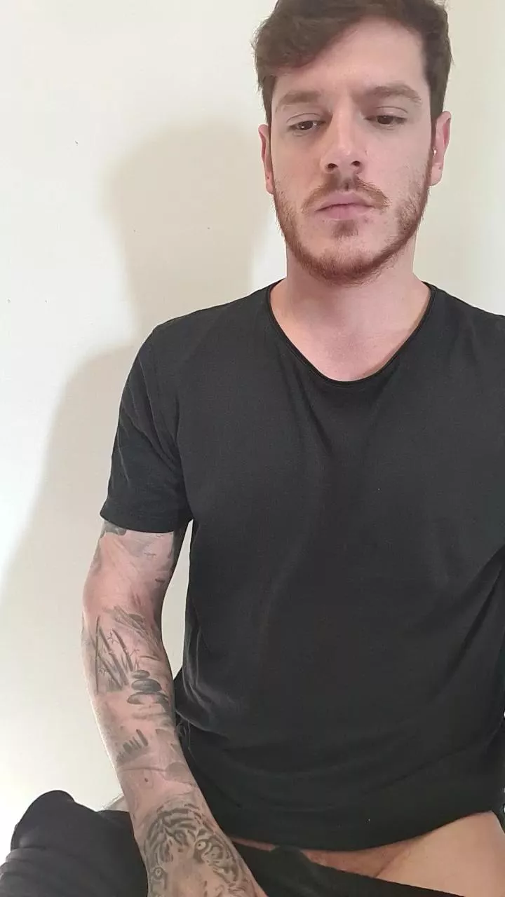 Offline WetDream20 on Cam4