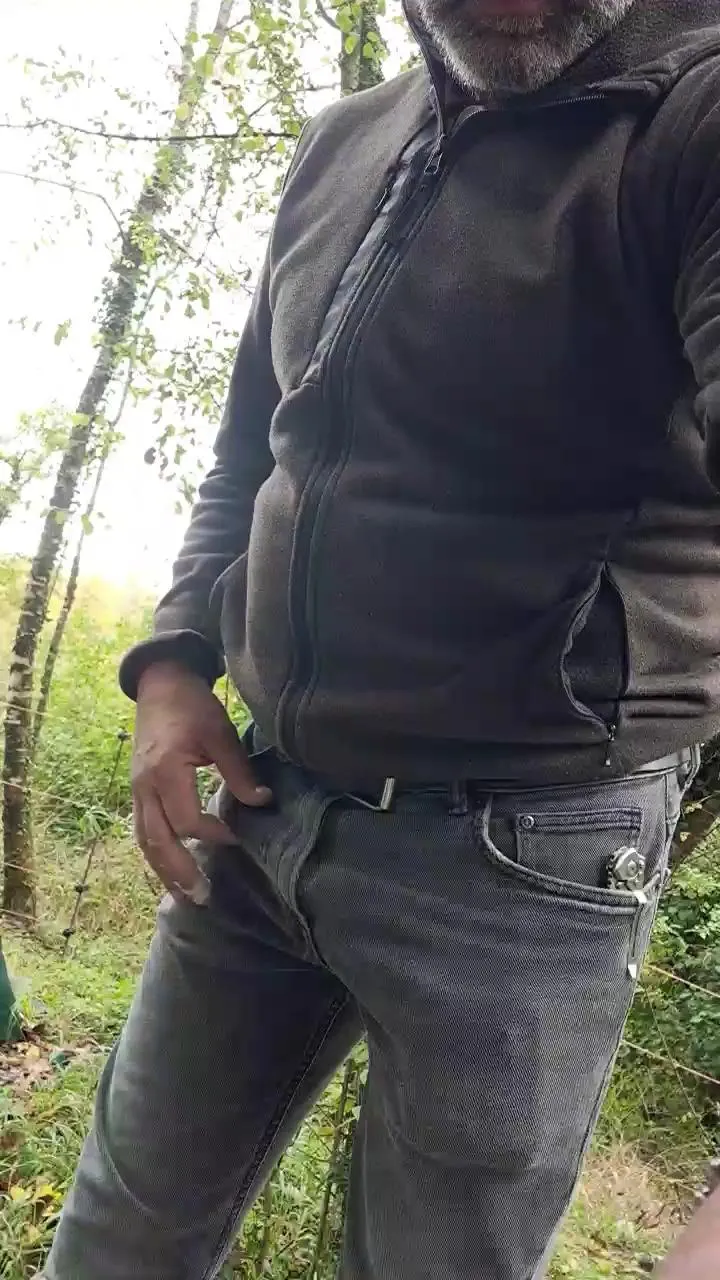 Offline wildcoppia74 on Cam4