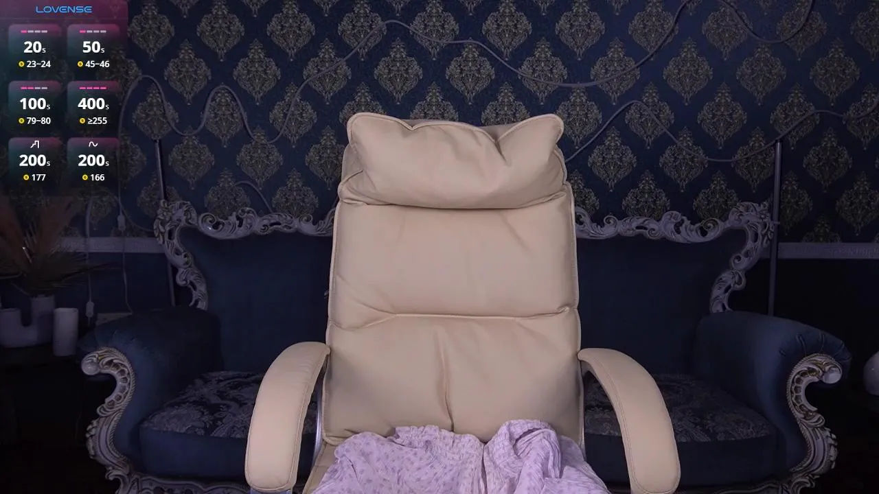 Offline xDaphneMoss on Cam4