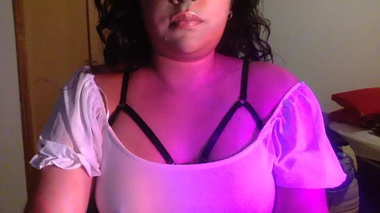 xx_violeta_xx on Cam4 