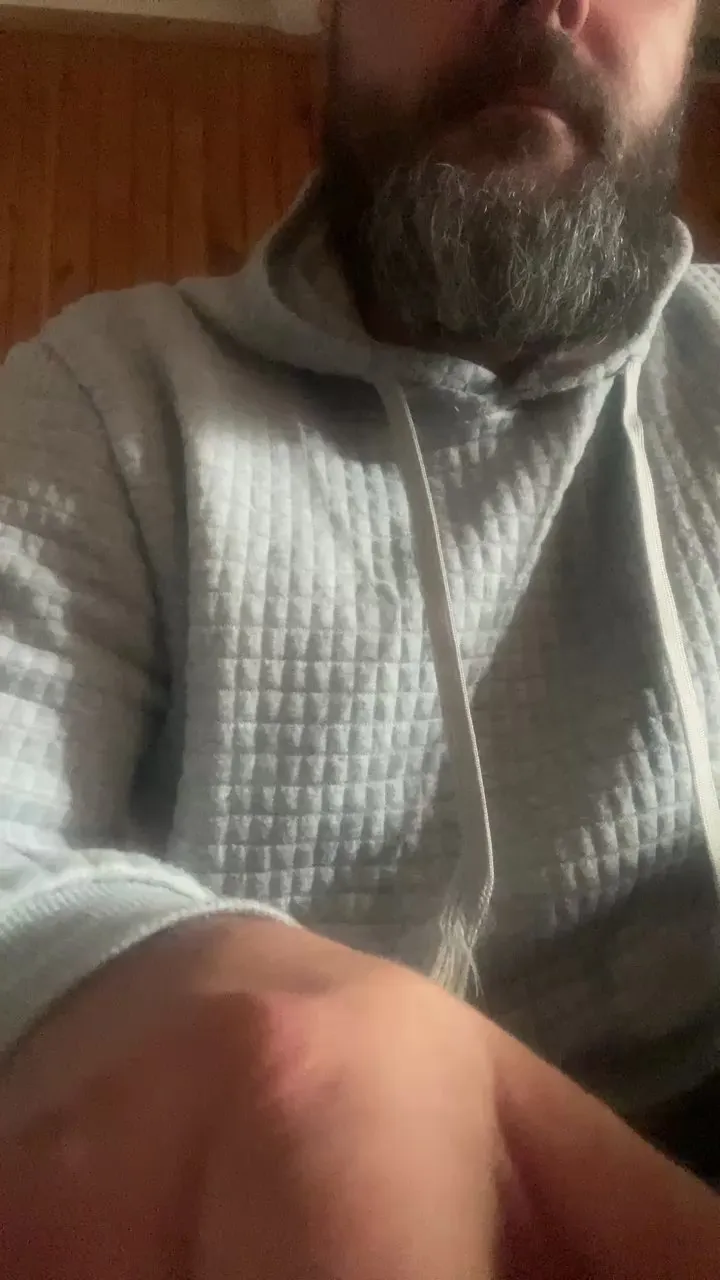 Offline yannou750hot on Cam4